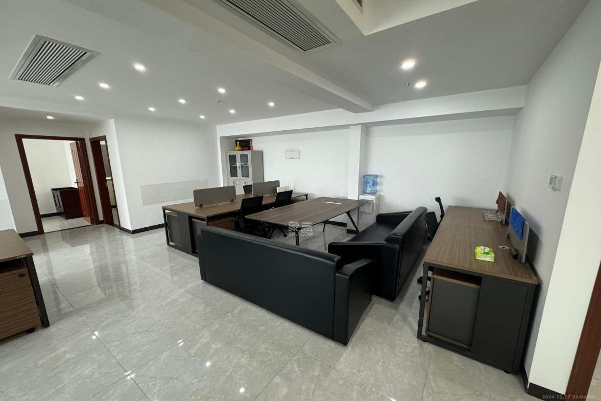 德思勤城市广场（宝格丽公寓）  2室1厅1卫    10000.0元/月室内图