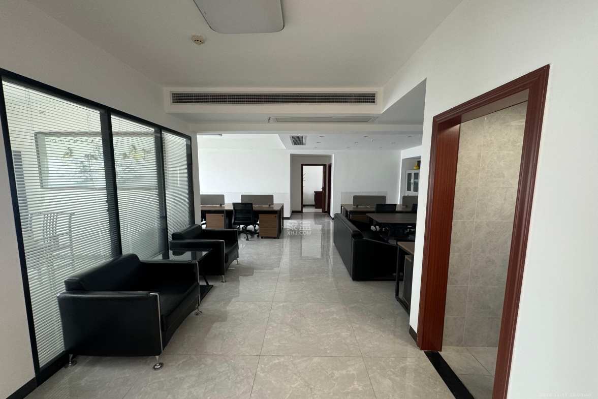 德思勤城市广场（宝格丽公寓）  2室1厅1卫    10000.0元/月室内图