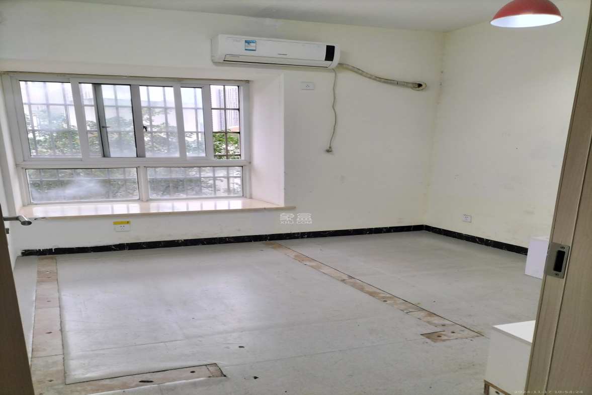 家和苑（原梅溪湖保障性住房一期）  4室2厅3卫   3000.00元/月室内图