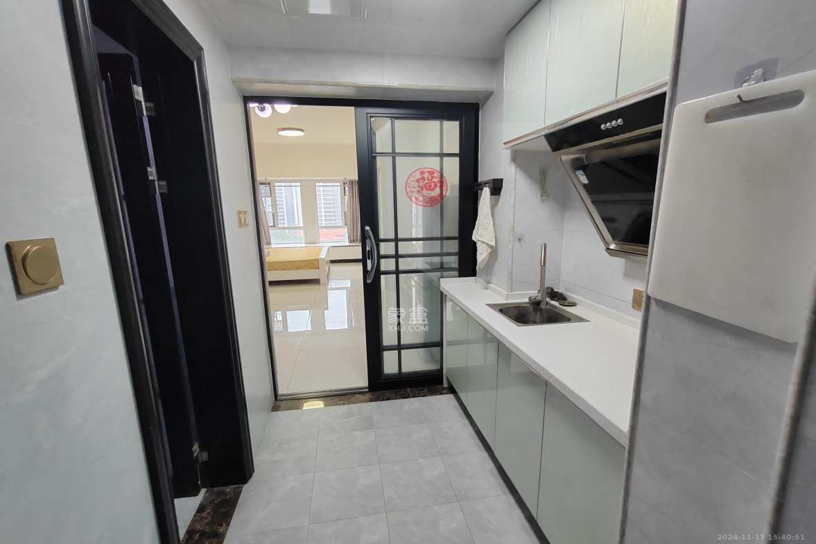 山与墅  1室1厅1卫   1300.00元/月室内图
