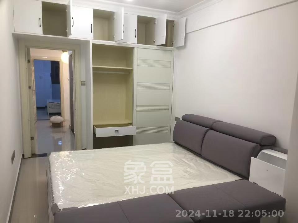 阳光晶城  2室2厅1卫   2400.00元/月