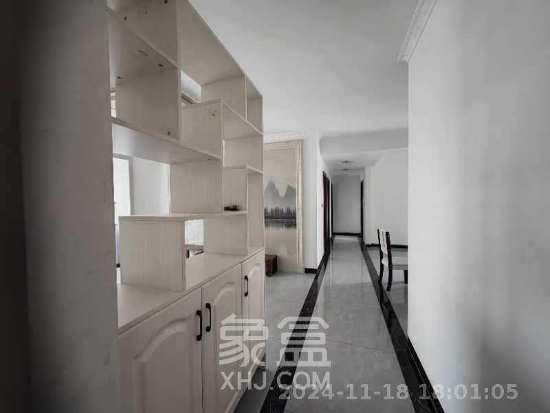 华龙家园（和泰家园）  2室2厅1卫   1700.00元/月室内图