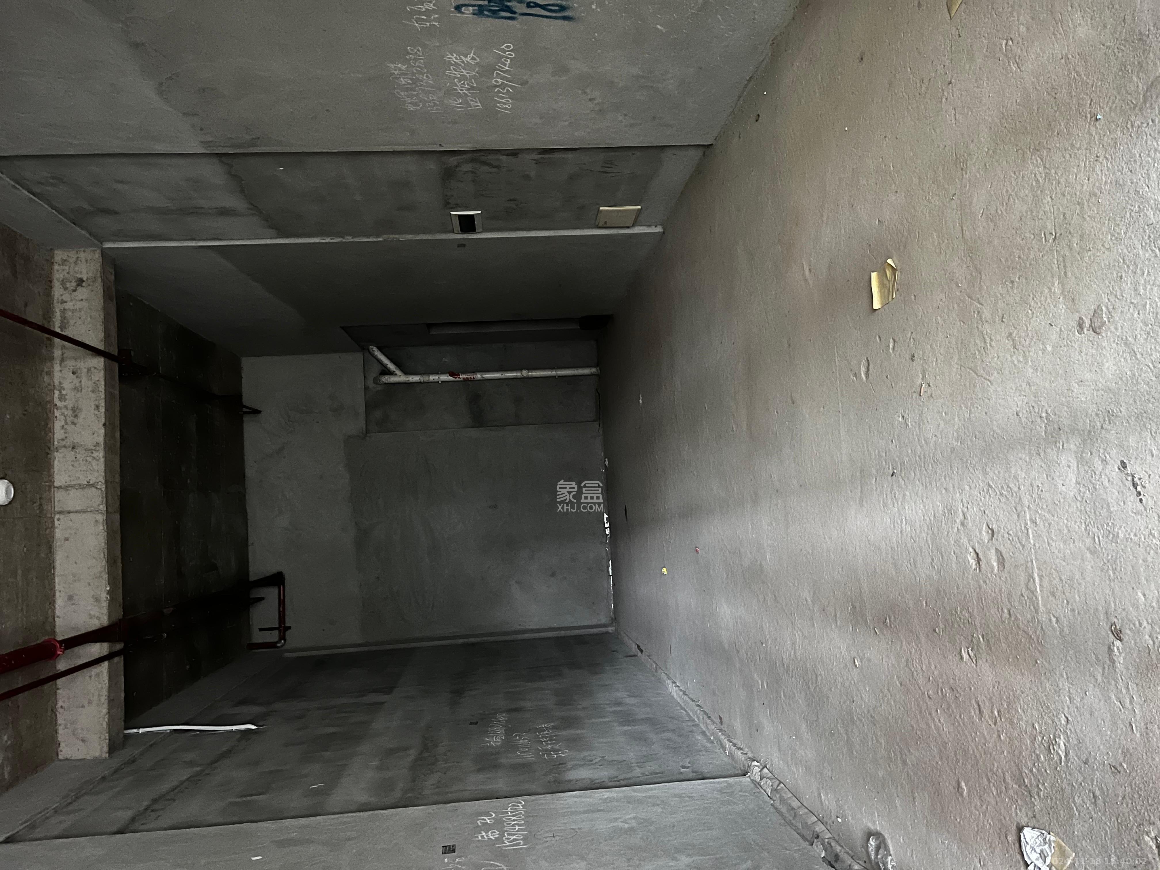 恒大翡翠华庭   60.0㎡      3500.0元/月室内图