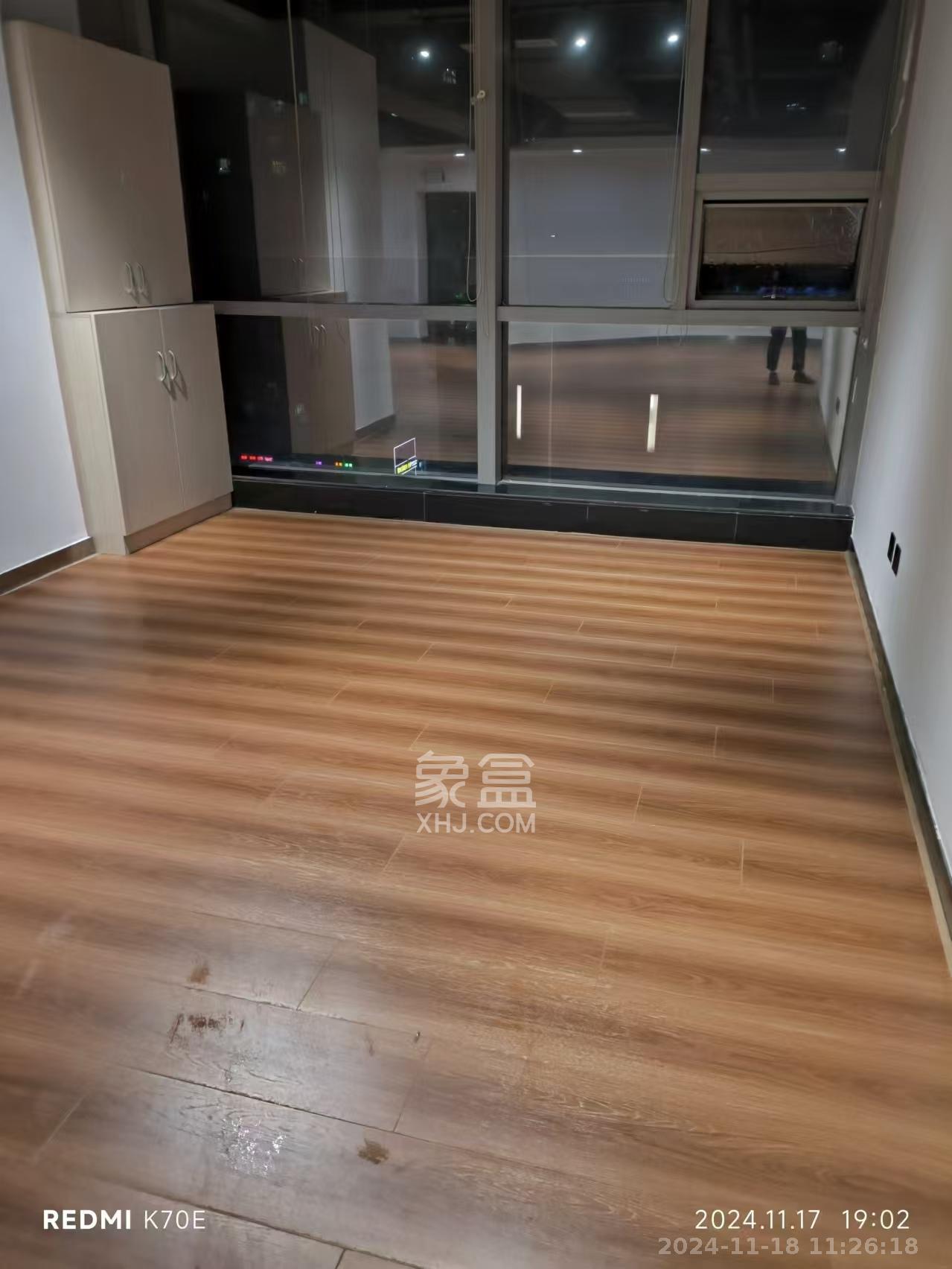 顺天国际金融中心   180.0㎡      9000.0元/月室内图