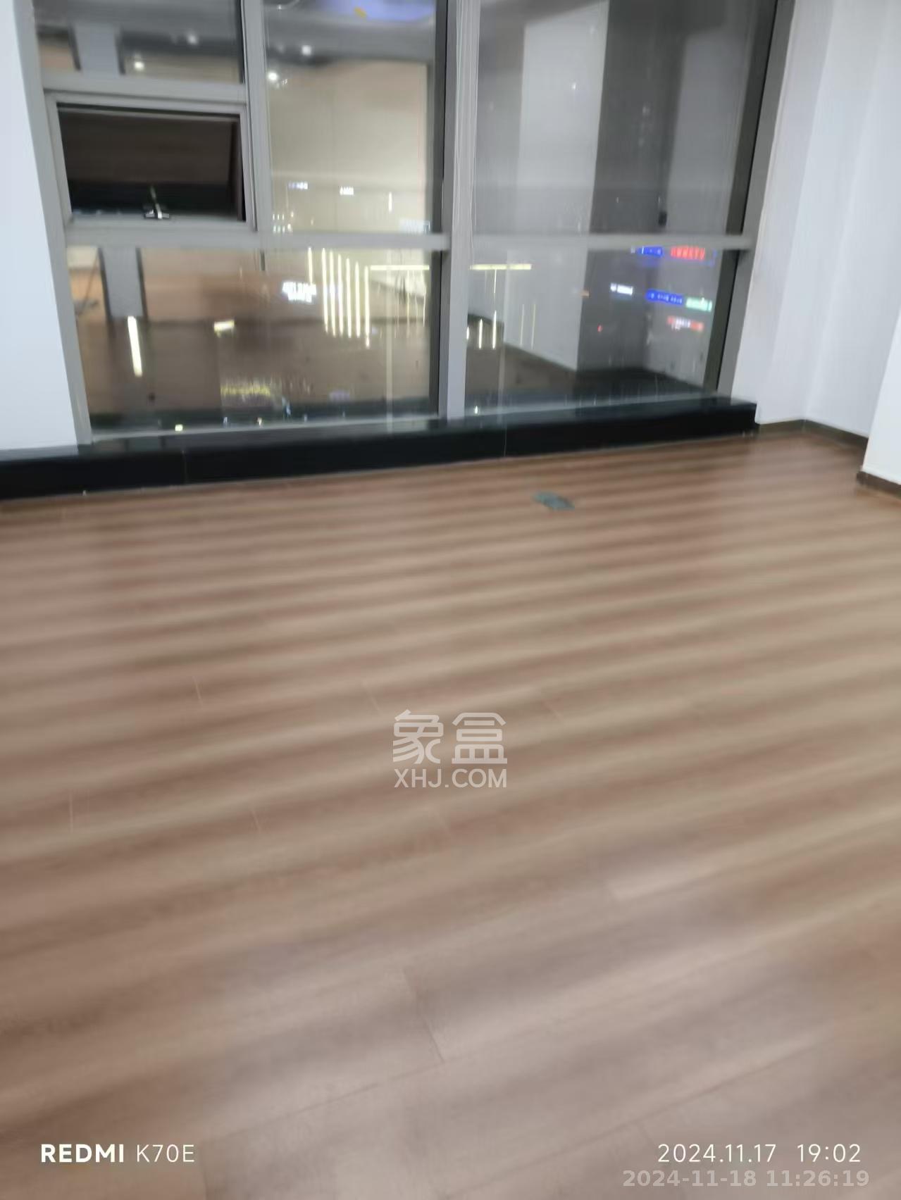 顺天国际金融中心   180.0㎡      9000.0元/月室内图