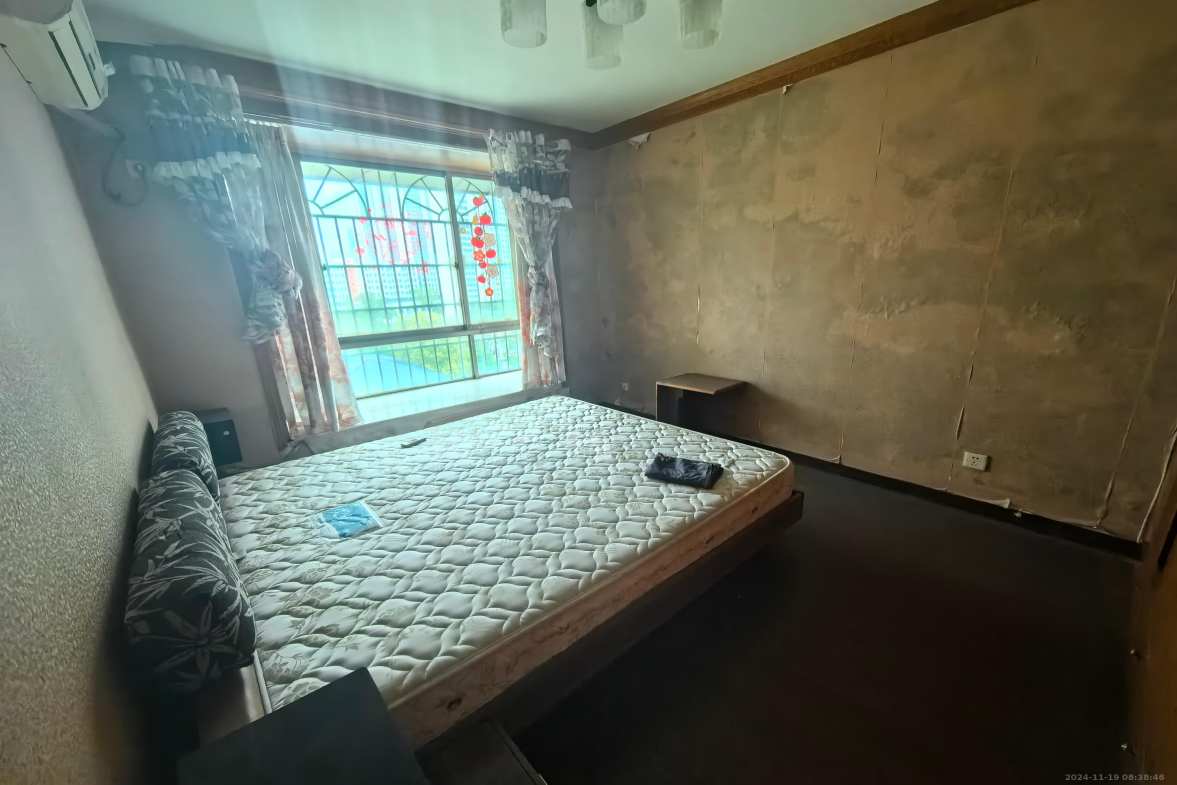 仁和家园  2室1厅1卫    1250.0元/月 仁和家园  2室1厅1卫    1250.0元/月室内图