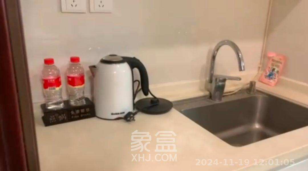 中海国际二期  1室1厅1卫    1300.0元/月 中海国际二期  1室1厅1卫    1300.0元/月室内图