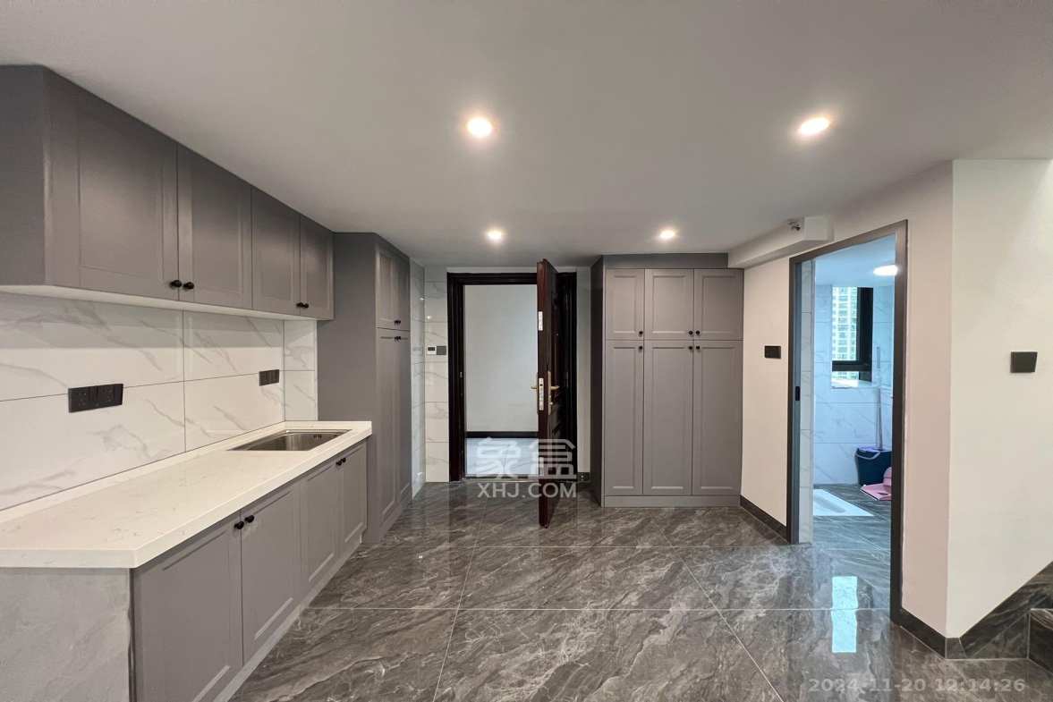 润和国际广场  1室1厅1卫    3600.0元/月 润和国际广场  1室1厅1卫    3600.0元/月室内图