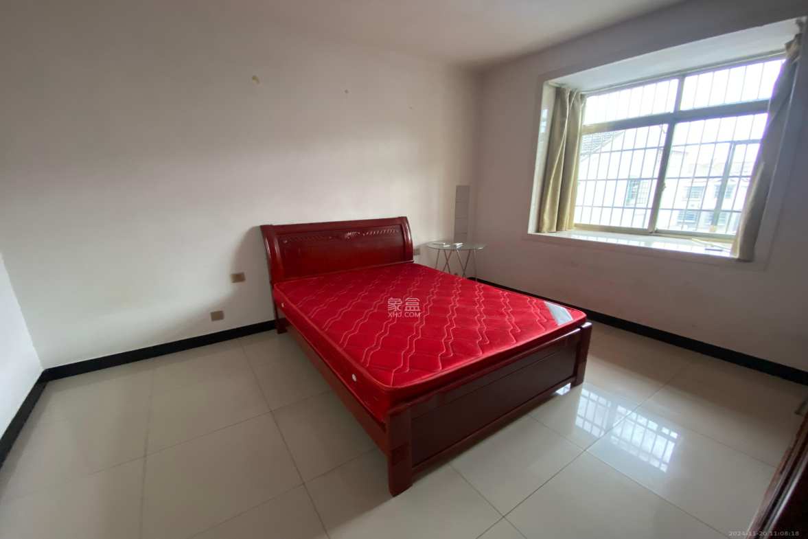 兴联母山小区  2室1厅1卫    1000.0元/月室内图