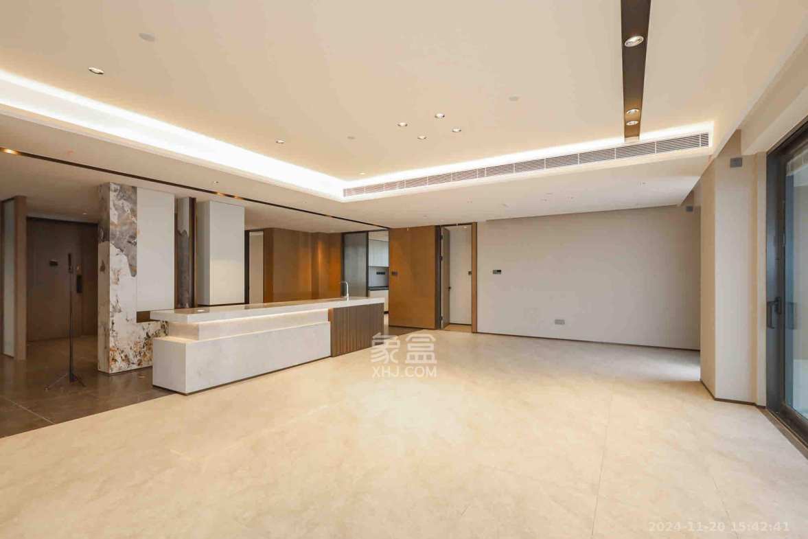 长沙悦府（华润万象城）  4室2厅3卫   25000.00元/月室内图