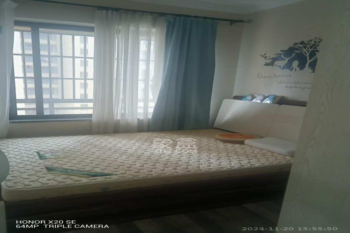奥克斯缔壹城  1室1厅1卫   1200.00元/月室内图1