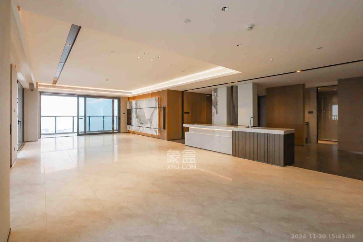 长沙悦府（华润万象城）  4室2厅3卫   25000.00元/月室内图