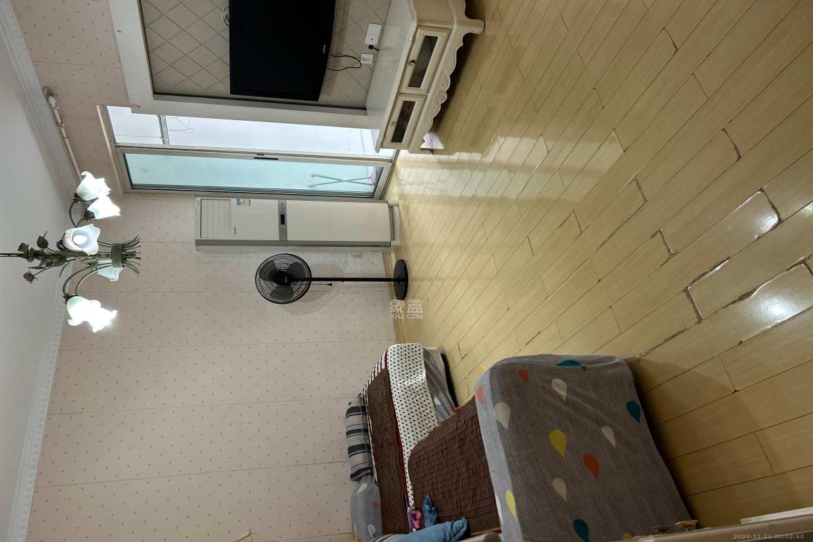 白沙晶城  1室1厅1卫   2500.00元/月室内图