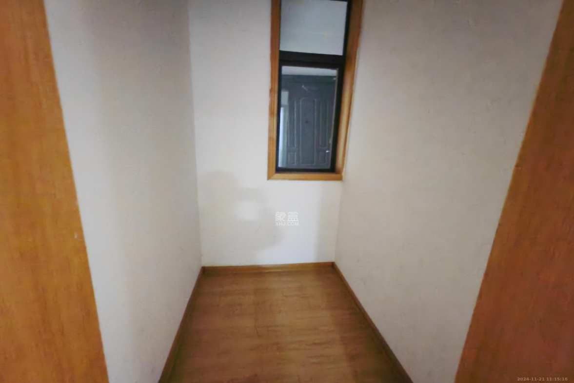 新时代广场 1室2厅2卫 3000.0元/月 新时代广场 1室2厅2卫 3000.0元/月室内图