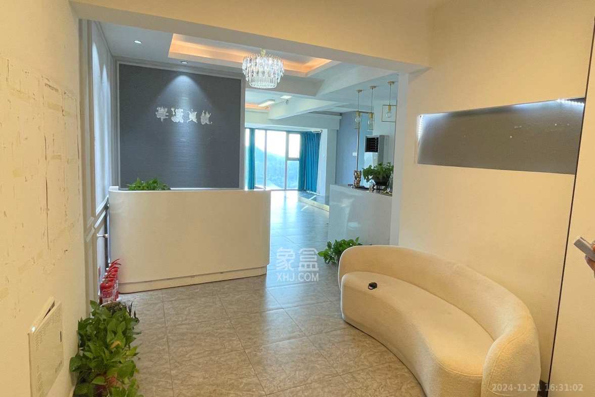 潮宗御苑  1室2厅2卫   6500.00元/月室内图1