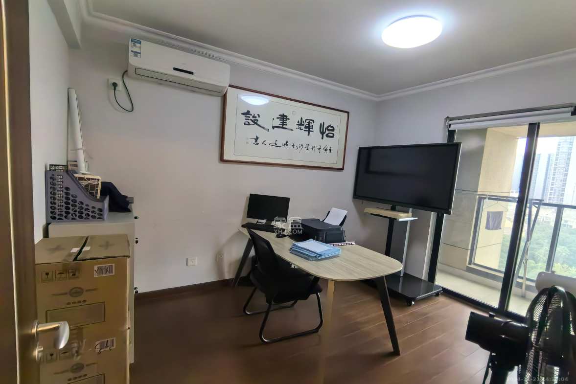 万科金域华府三四期  3室2厅1卫    2700.0元/月室内图
