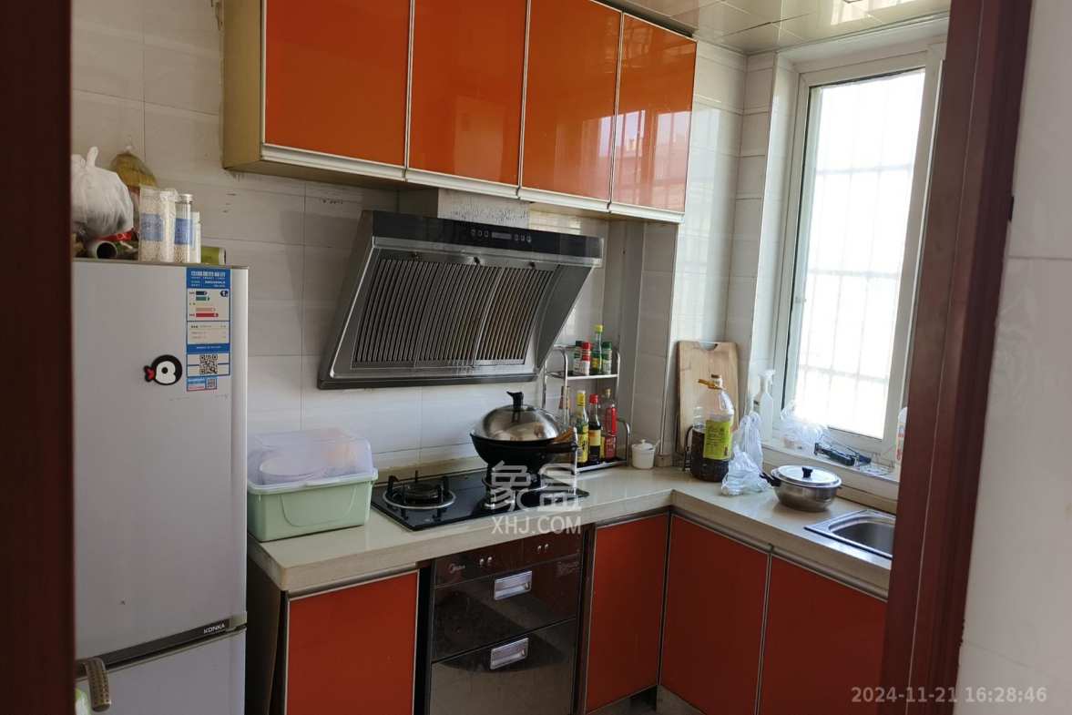 鄱阳小区  3室2厅1卫    1400.0元/月室内图