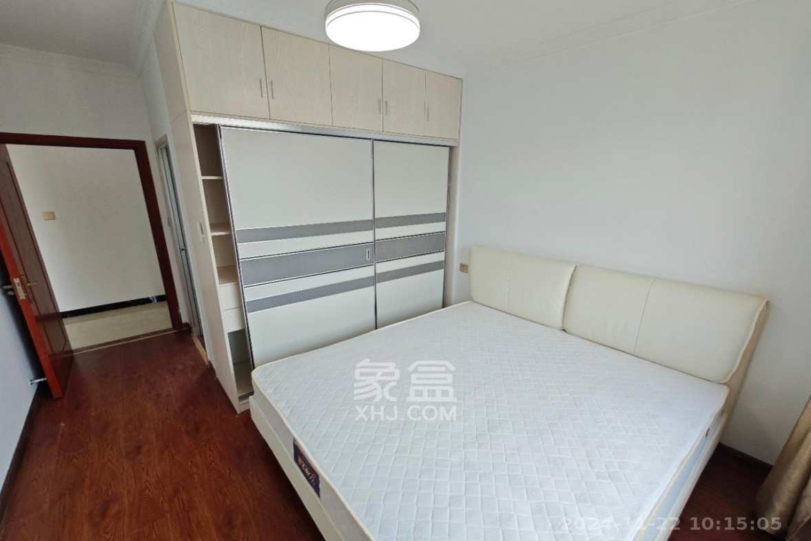 梅溪鑫苑名家  3室2厅2卫   2800.00元/月室内图