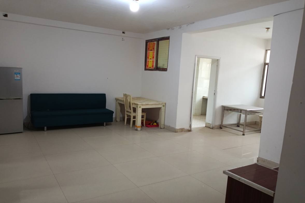 罗家小区西区  2室1厅1卫    650.0元/月室内图