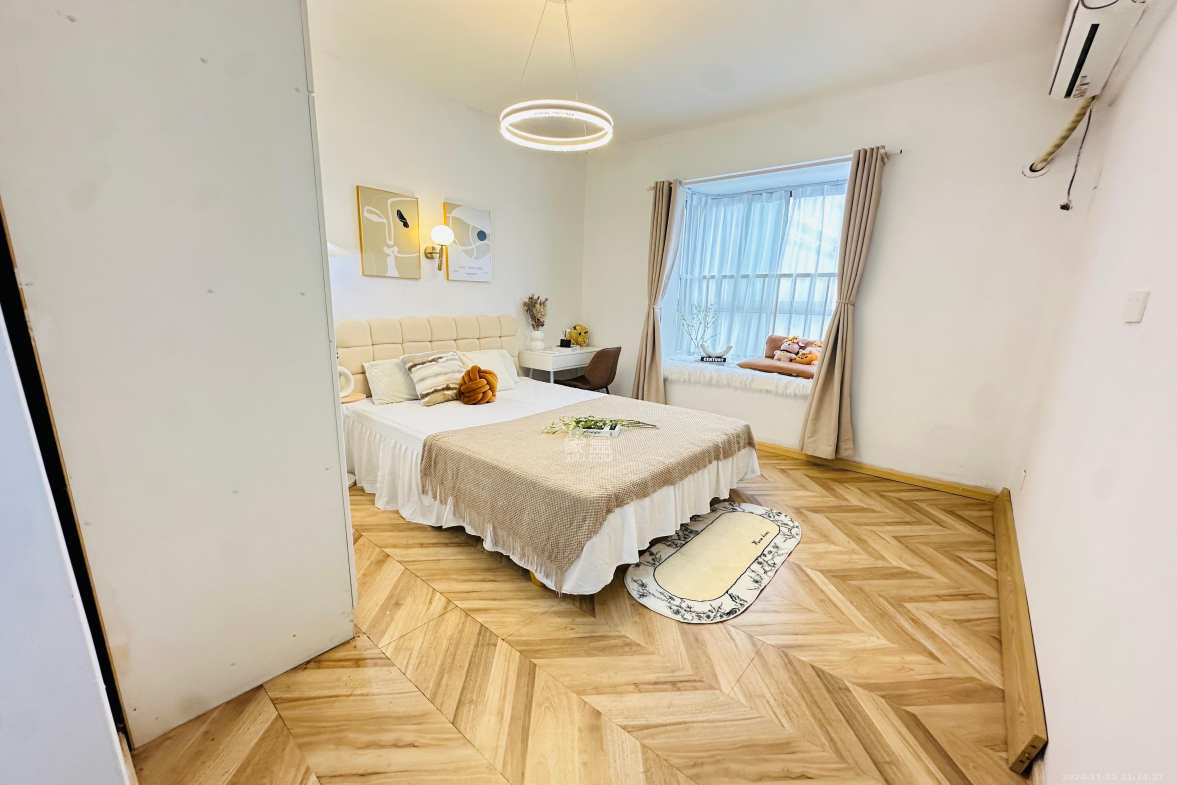 景泰雅苑(景江融城) 3室2厅1卫 4000.0元/月 景泰雅苑(景江融城) 3室2厅1卫 4000.0元/月室内图