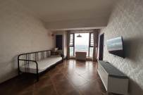 鸿星新天地  1室1厅1卫    1680.0元/月