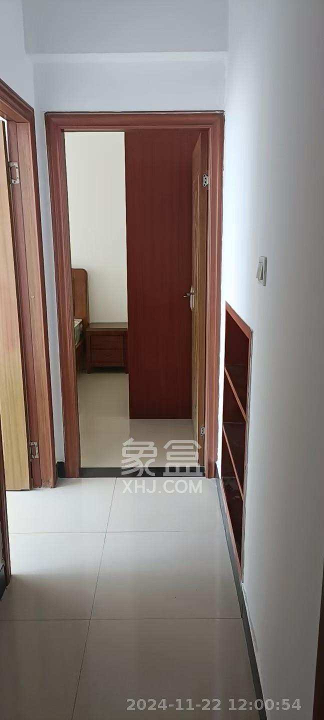 新塘垅小区（高桥物流园）  2室1厅1卫   1500.00元/月室内图
