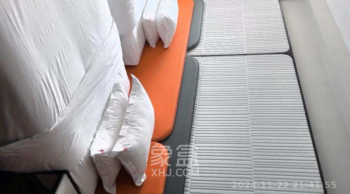 中海阅溪府  1室1厅1卫   2000.00元/月室内图