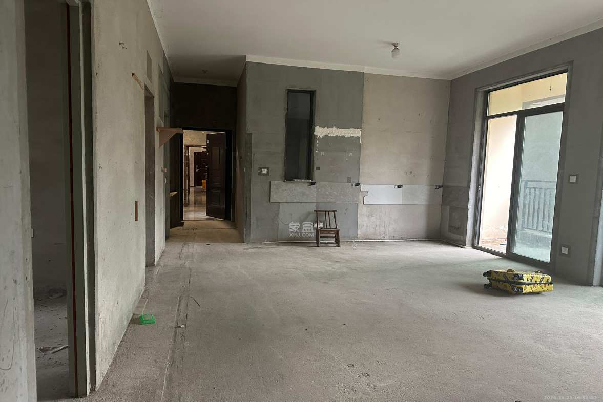 中建钰和城  3室2厅2卫   1800.00元/月室内图