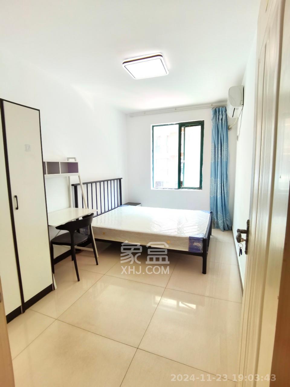 东方新城  1室1厅1卫    1000.0元/月