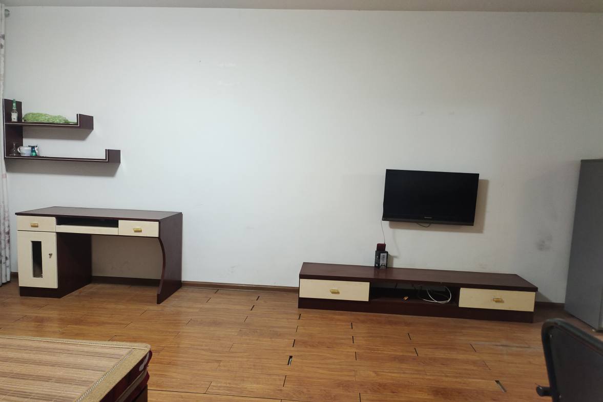 大同芙蓉  1室1厅1卫    900.0元/月室内图