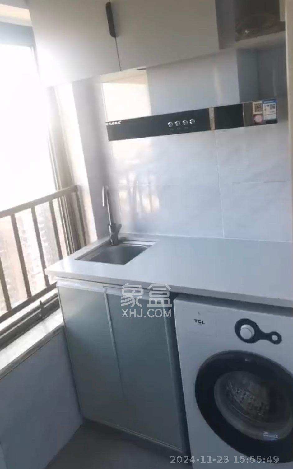 罗马国际公寓  1室1厅1卫   1600.00元/月室内图