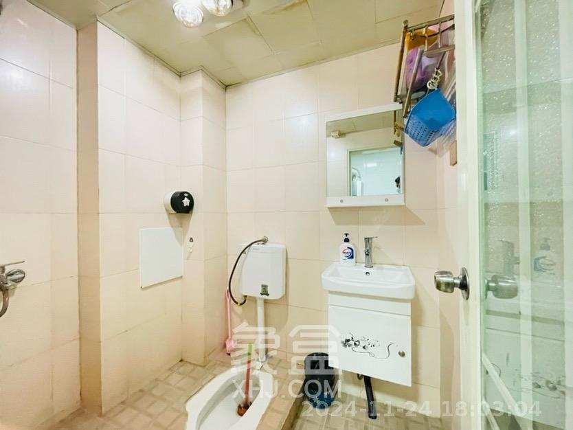 芙蓉同发  2室1厅1卫   2800.00元/月室内图