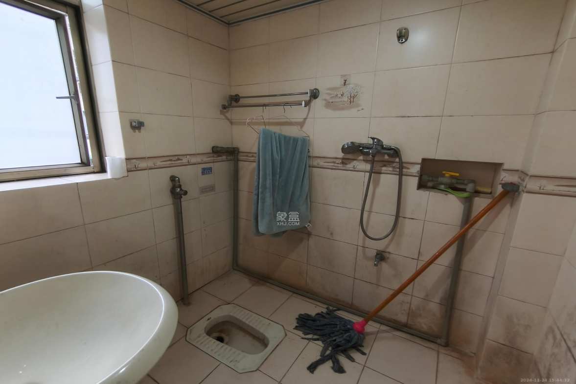 南园小区 3室2厅1卫 1800.0元/月 南园小区 3室2厅1卫 1800.0元/月室内图