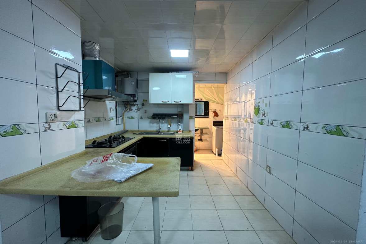 建鸿达现代公寓  2室1厅1卫   2400.00元/月室内图