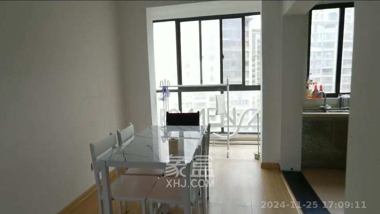 新华都万家城  3室2厅2卫   2500.00元/月室内图