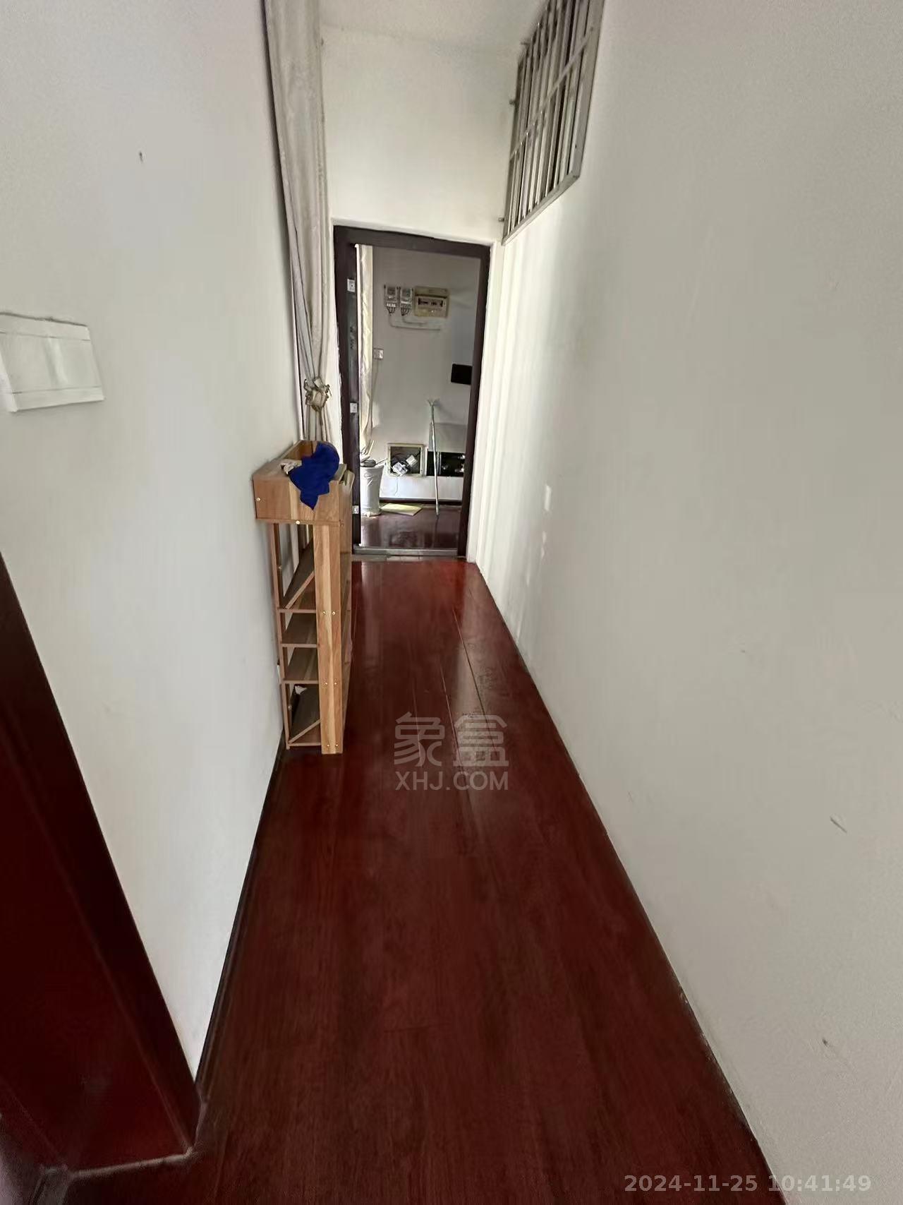 庐山春天早安华晨  1室0厅1卫   1100.00元/月