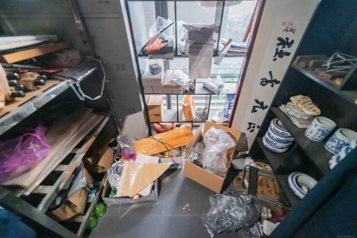 融科东南海  4室2厅2卫   3500.00元/月室内图