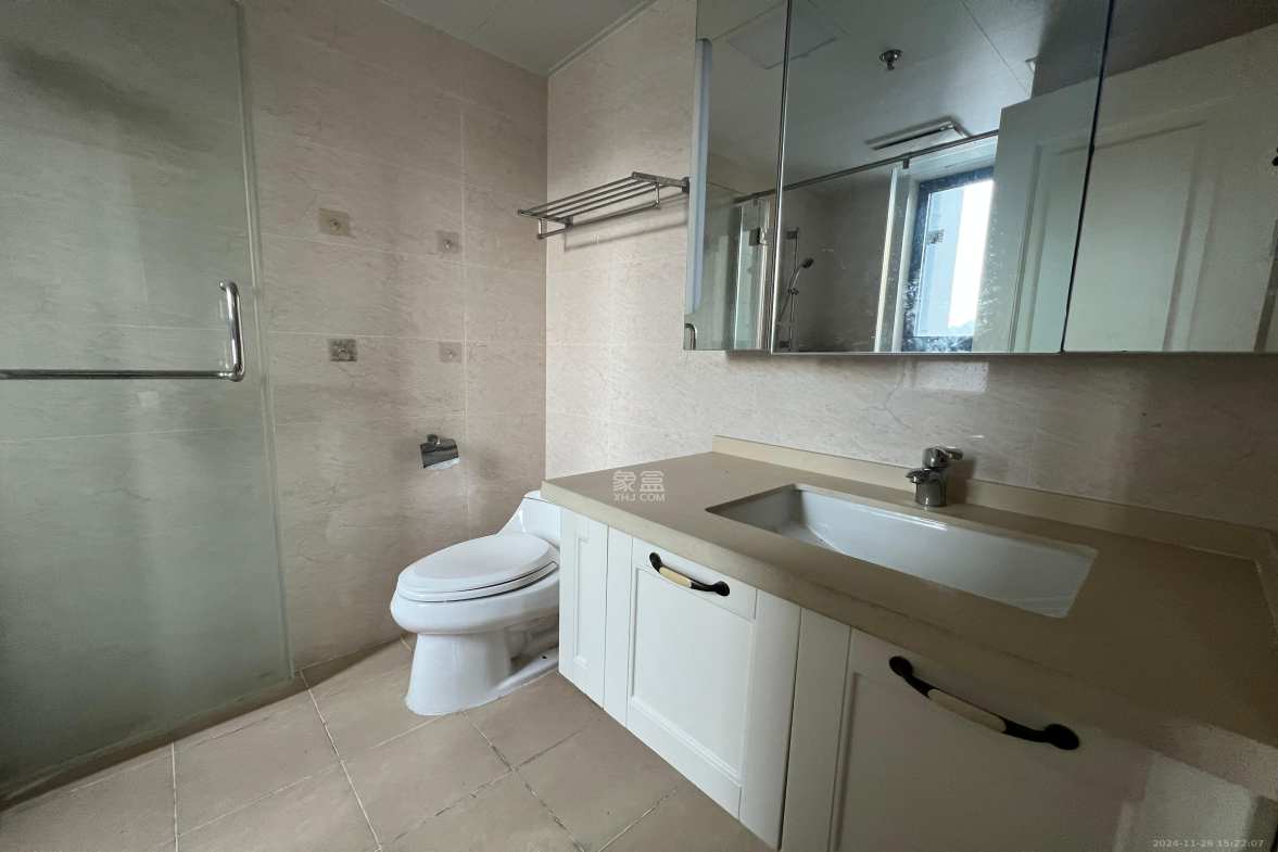 万科里金域国际 4室2厅2卫 4600.0元/月 万科里金域国际 4室2厅2卫 4600.0元/月室内图