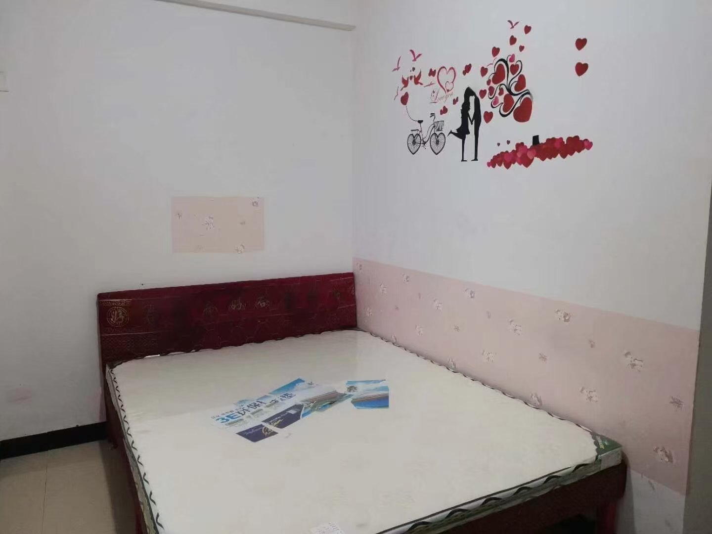 竹山社区散盘  1室1厅1卫    400.0元/月