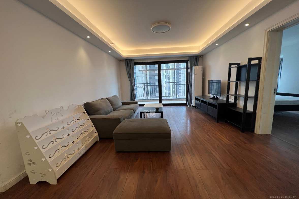 万科里金域国际 4室2厅2卫 4600.0元/月 万科里金域国际 4室2厅2卫 4600.0元/月室内图