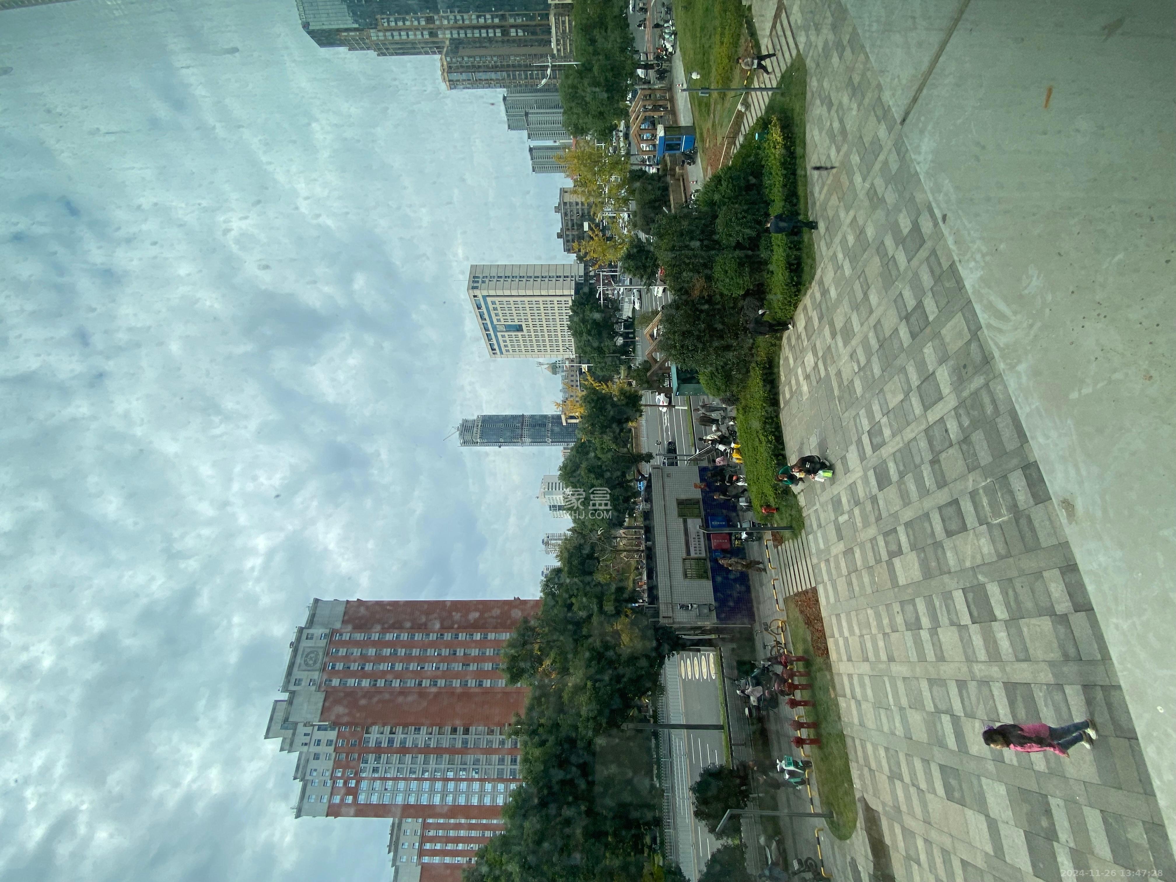 保利西海岸A区   90.68㎡      18000.0元/月室内图