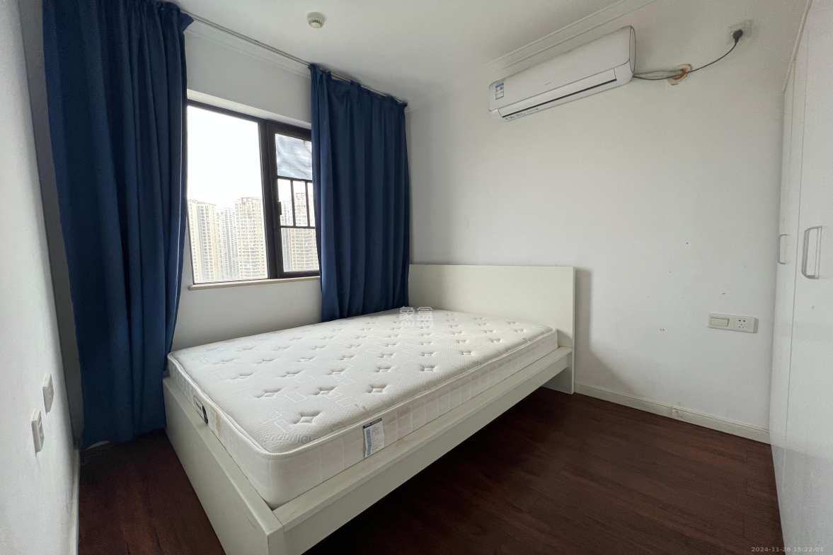 万科里金域国际 4室2厅2卫 4600.0元/月 万科里金域国际 4室2厅2卫 4600.0元/月室内图