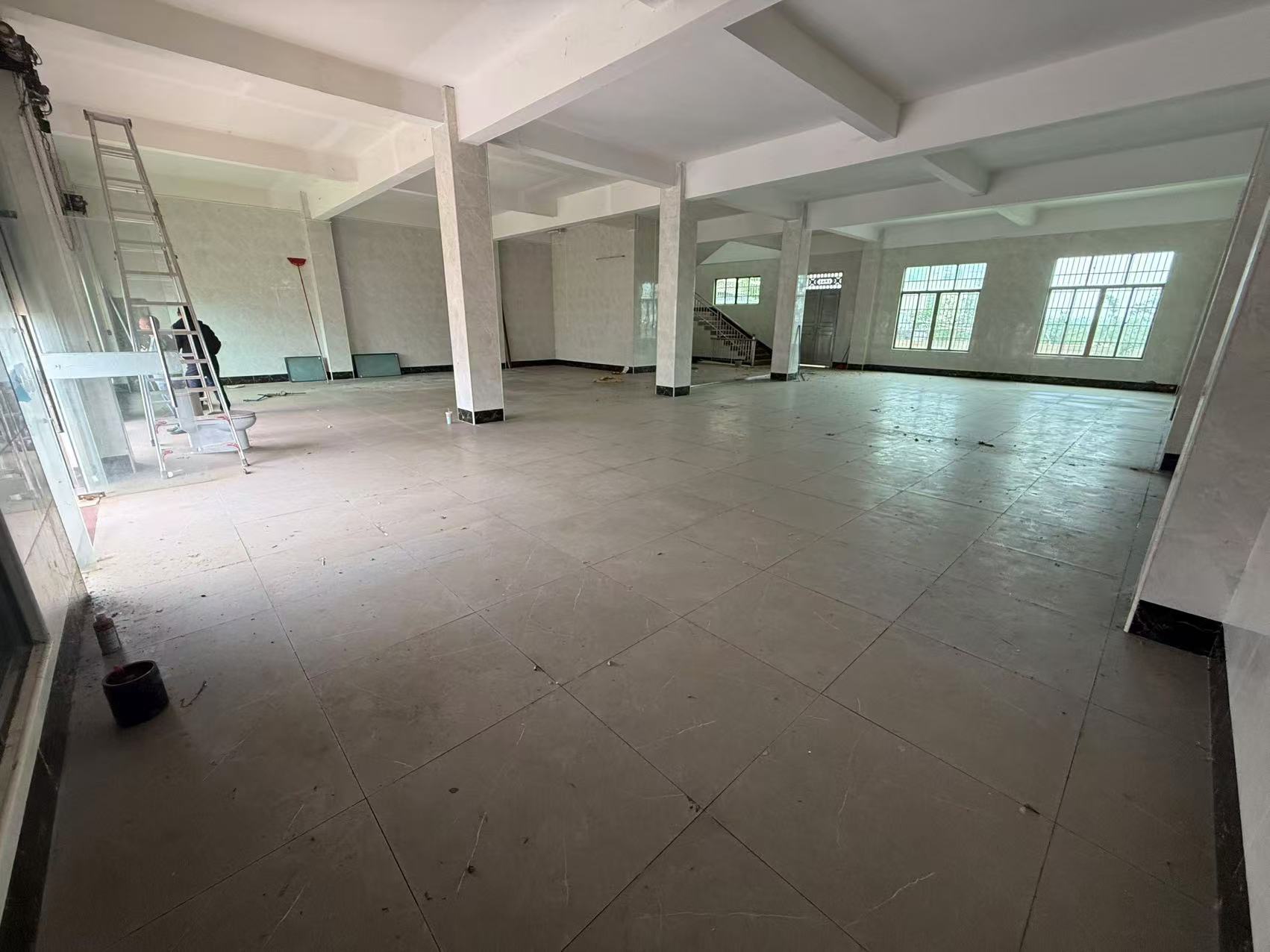 红旗镇红旗大道2-1号