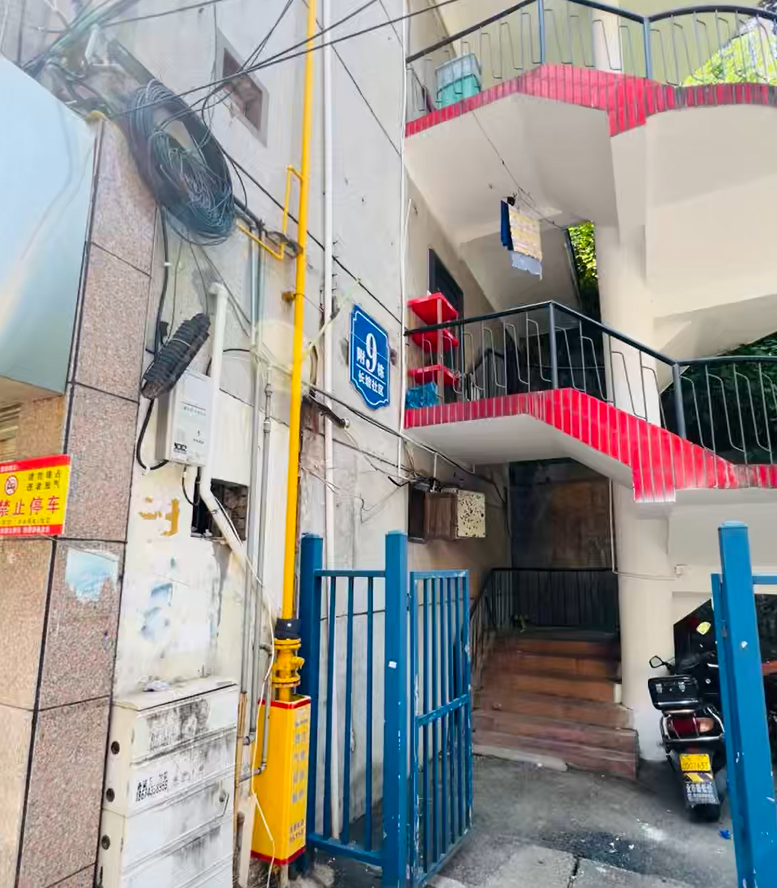 长坡社区  2室2厅1卫    1600.0元/月 长坡社区  2室2厅1卫    1600.0元/月小区图