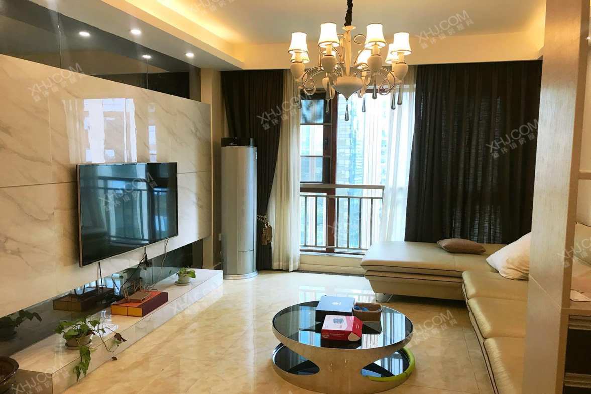 蜀都中心二期  3室2厅2卫    5300.0元/月室内图