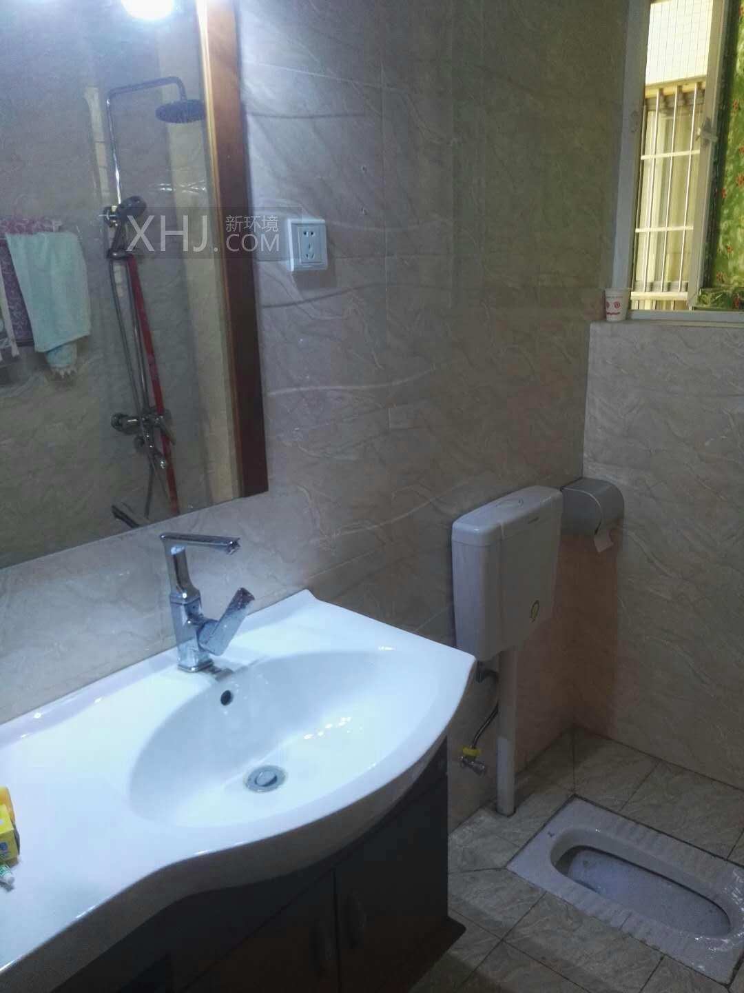 光明城市  2室2厅1卫    2500.0元/月 光明城市  2室2厅1卫    2500.0元/月室内图