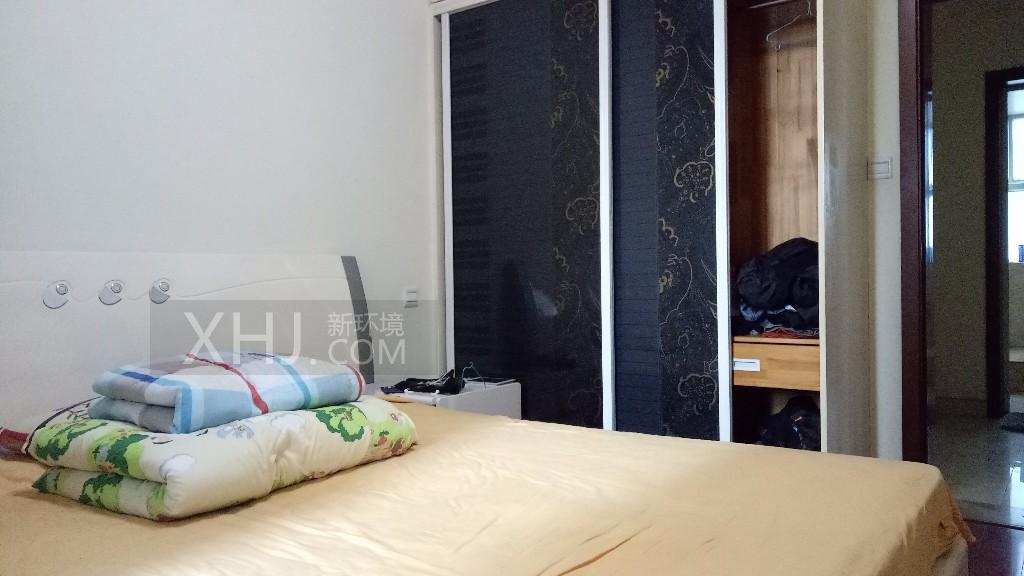 金地嘉年华B区  3室2厅2卫    3500.0元/月室内图