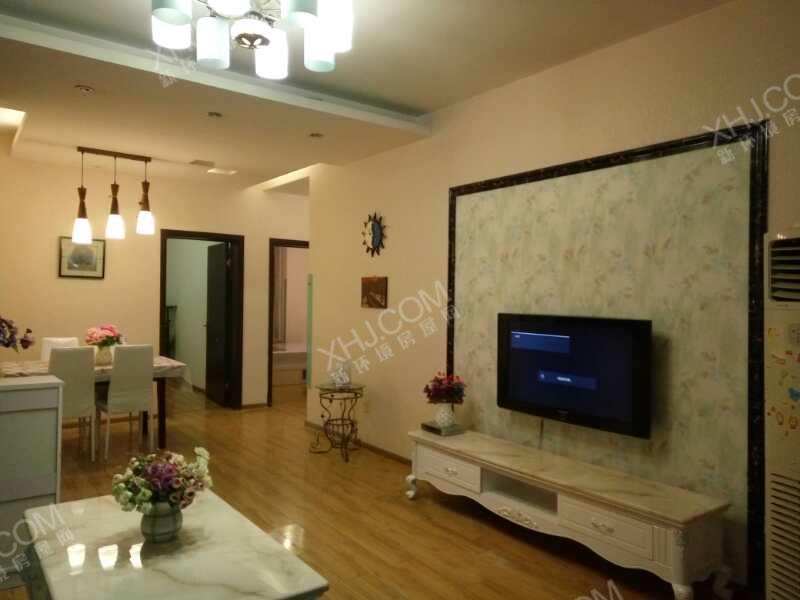 阳光金沙  3室2厅1卫    3300.0元/月室内图