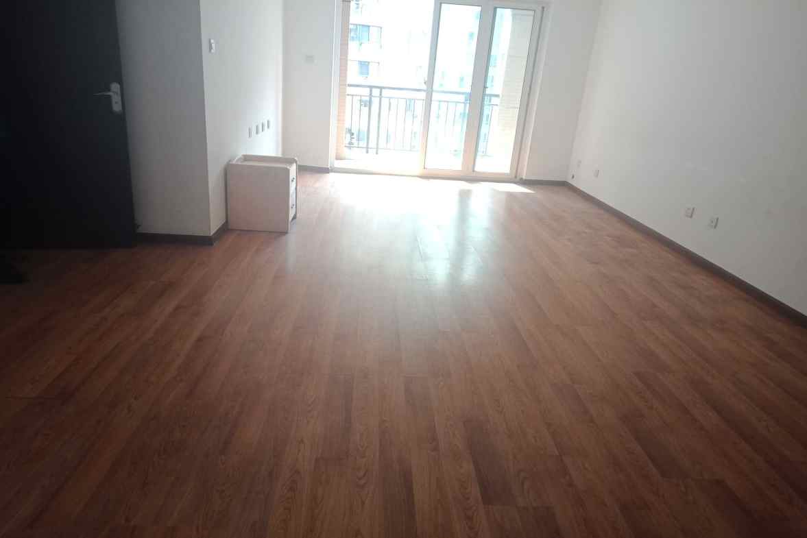 朗基龙堂  3室2厅1卫    2800.0元/月室内图1