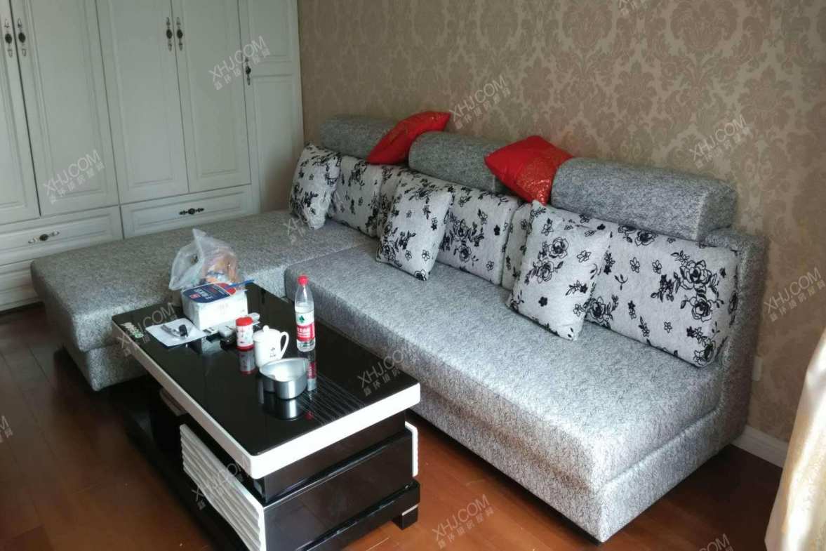 蜀都中心一期  2室2厅1卫    3700.0元/月室内图